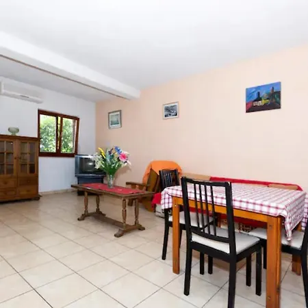 Appartement In Old Town, Two & One